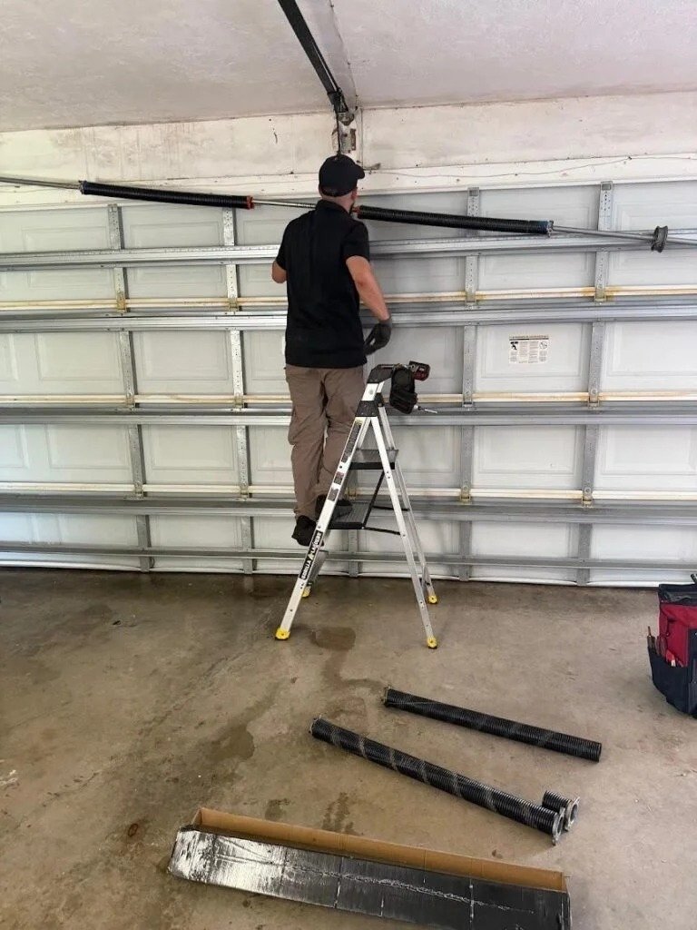 Garage door repair work, gallery photo 12